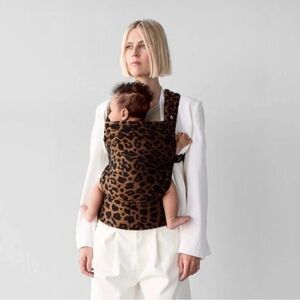 Leopard Artipoppe Zeitgeist Carrier - Never used - Reposh